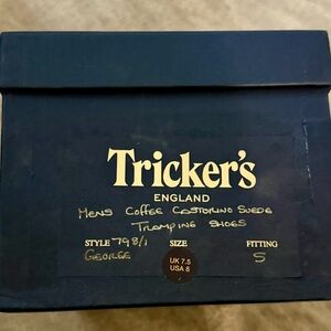 Trickers shoes Oxford toe cap chocolate suede
Brand new with box US size 8